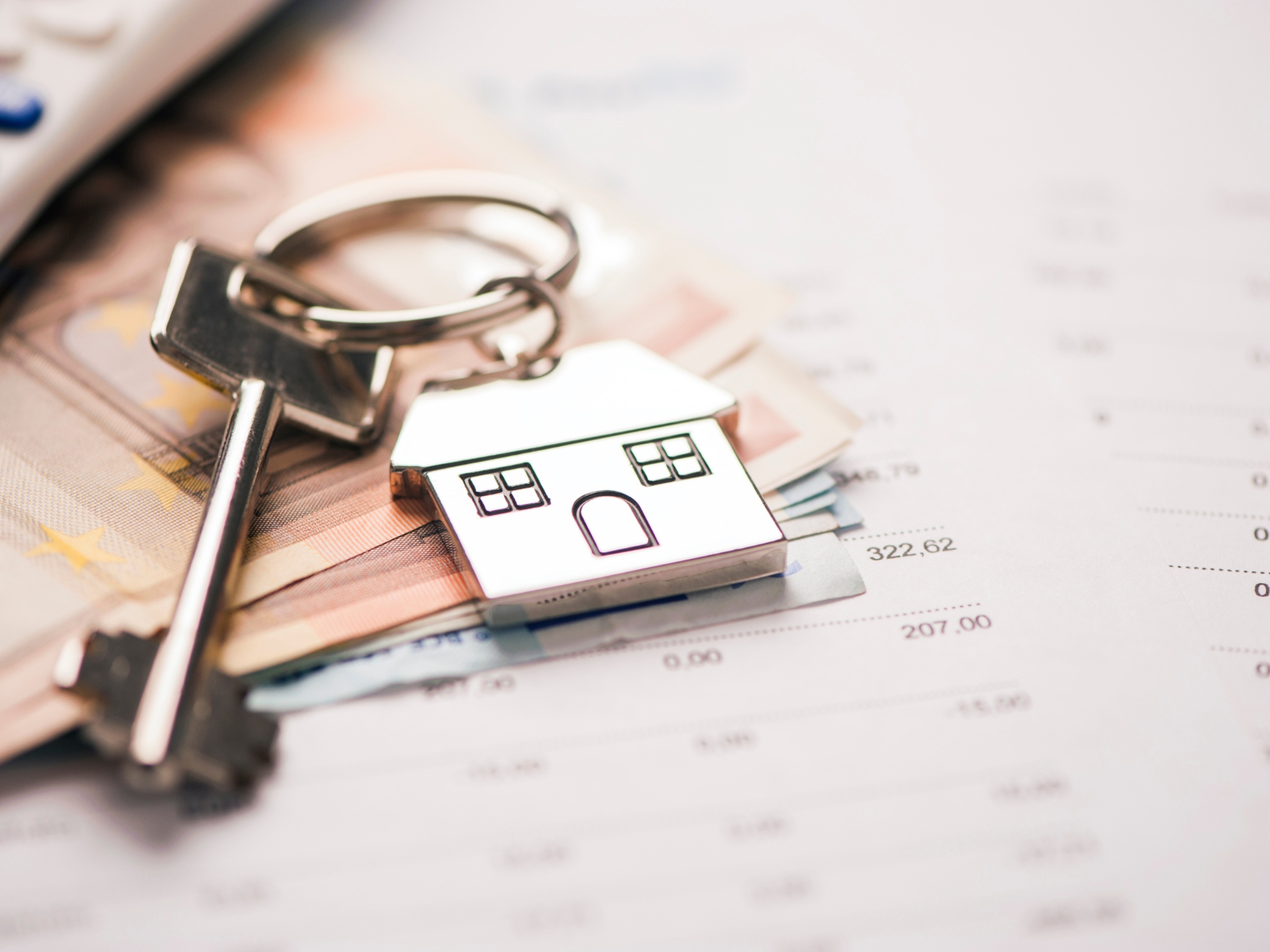 house keys on mortgage capacity report document